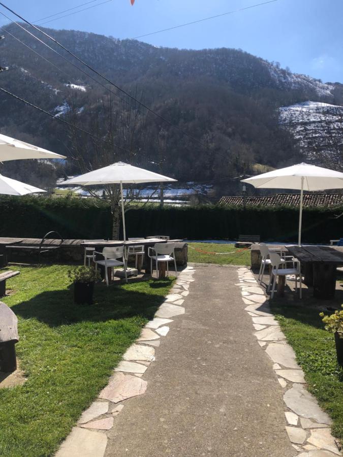 Orlé Hotel Restaurante La Carasca מראה חיצוני תמונה